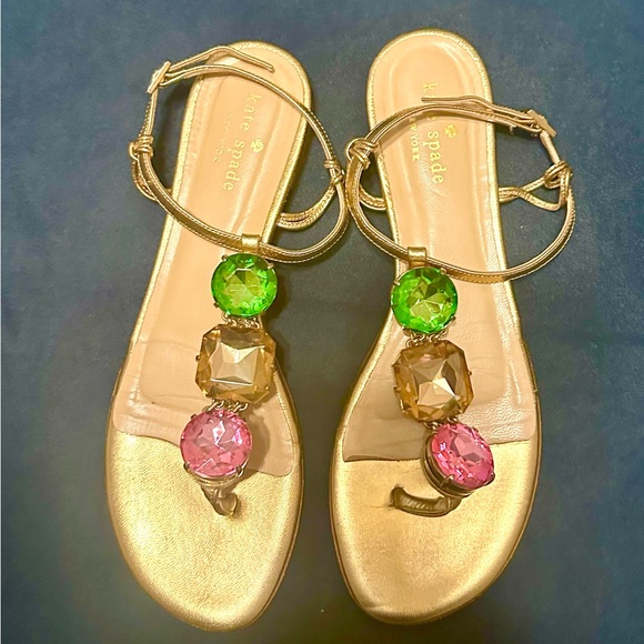 Kate Spade 3 Rhinestone, Gold, Flat Sandals. Leather, Made in Italy. Rare find. - Picture 9 of 9